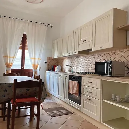 Assumbra سانتا ماريا نافاريز
