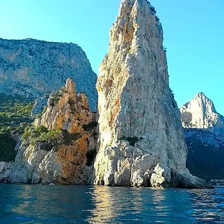 Assumbra Santa Maria Navarrese